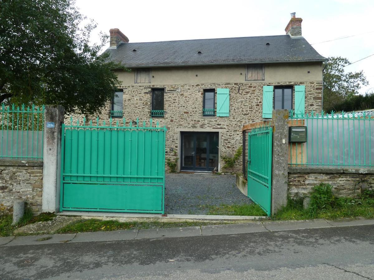 Holiday home L' Albizia Saint-Martin-de-Sallen
